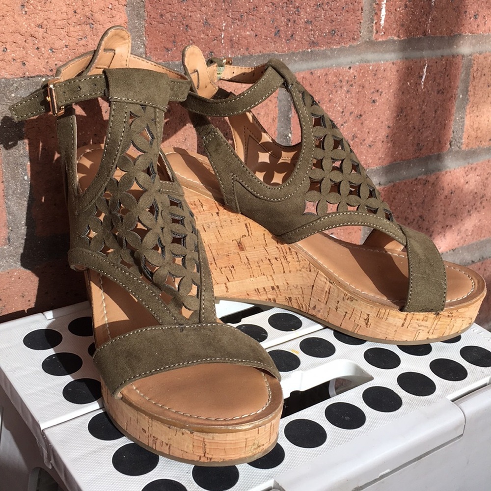 Franco sarto green wedges size 6.5